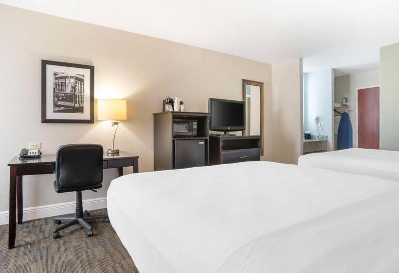 Номер Стандарт, Best Western Bayou Inn