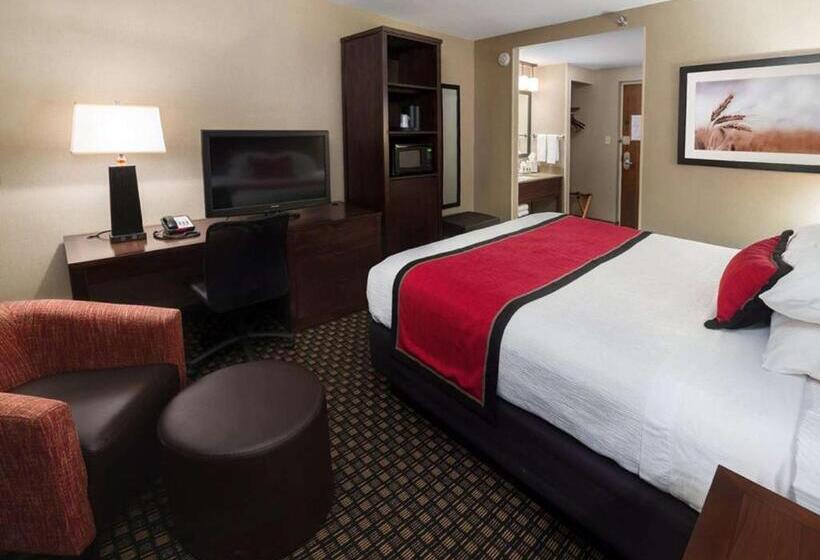장애인을 위한 킹사이즈 침대 스탠다드 룸, Best Western Plus Ramkota