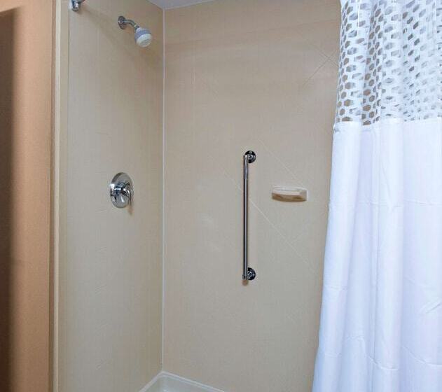 Номер Стандарт, Hampton Inn Bennington