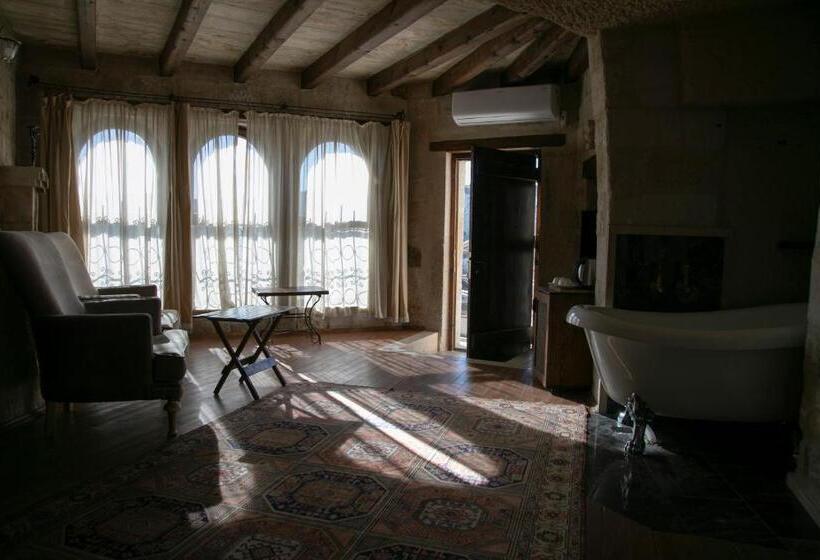 Suite, Aydinli Cave