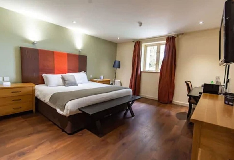 اتاق سوپریور, Great Hallingbury Manor & Lodges