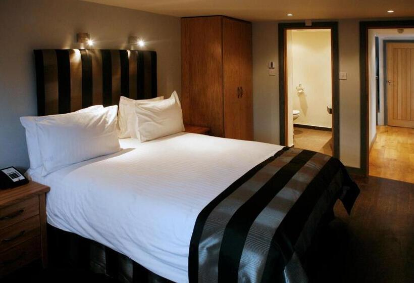 اتاق کلاسیک, Great Hallingbury Manor & Lodges