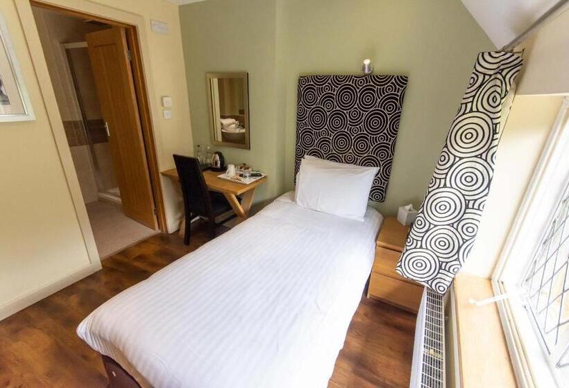 اتاق کلاسیک یک تخته, Great Hallingbury Manor & Lodges
