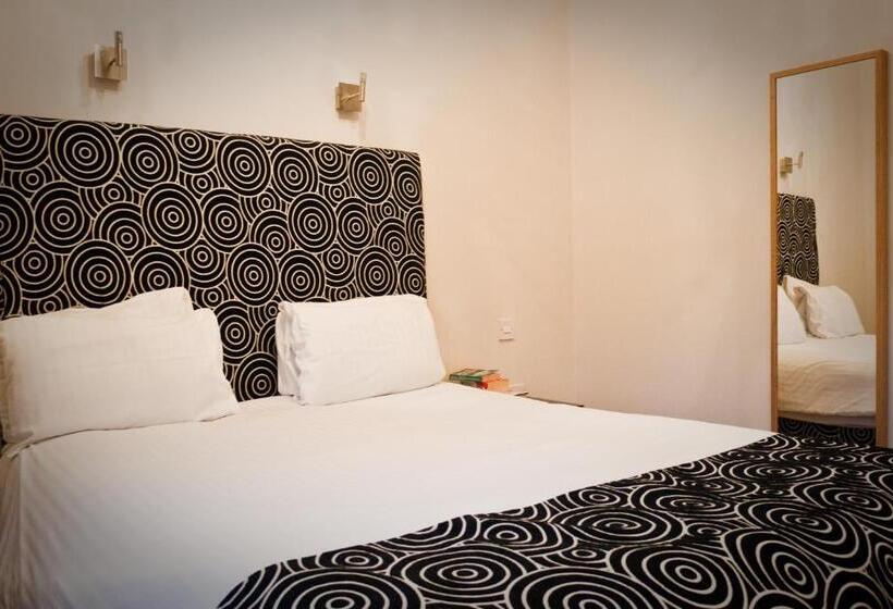 اتاق استاندارد, Great Hallingbury Manor & Lodges