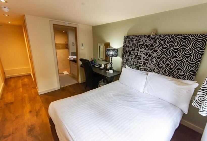 اتاق استاندارد, Great Hallingbury Manor & Lodges