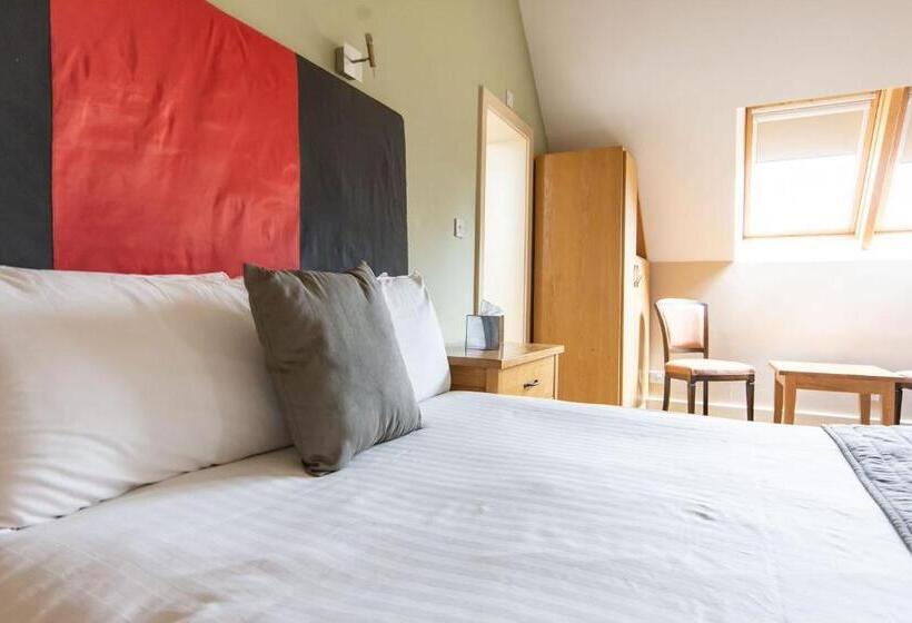 اتاق سوپریور, Great Hallingbury Manor & Lodges