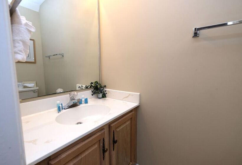 וילה עם 4 חדרי שינה, Litchfield Beach & Golf Resort