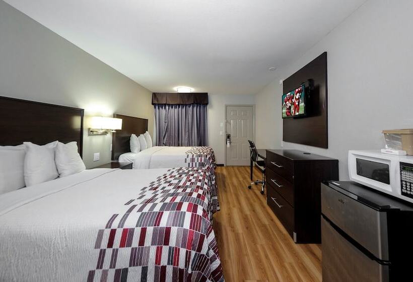 חדר דלוקס מותאם לאנשים עם מוגבלויות, Red Roof Inn Arlington   Entertainment District