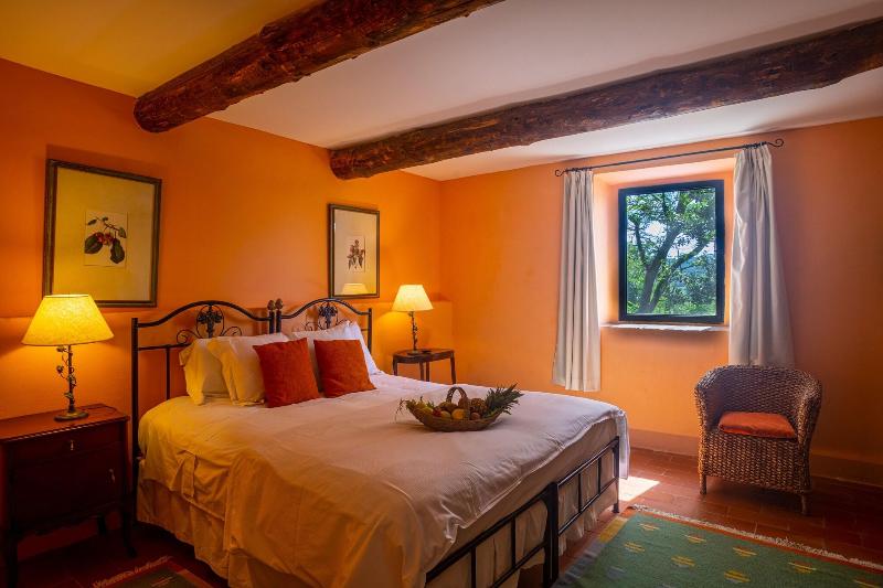 Полулюкс, Laticastelli Country Relais