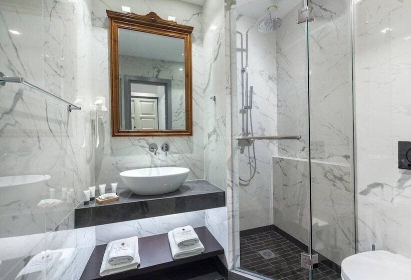 اتاق استاندارد سه نفره, Hydroussa Hotel Hydra
