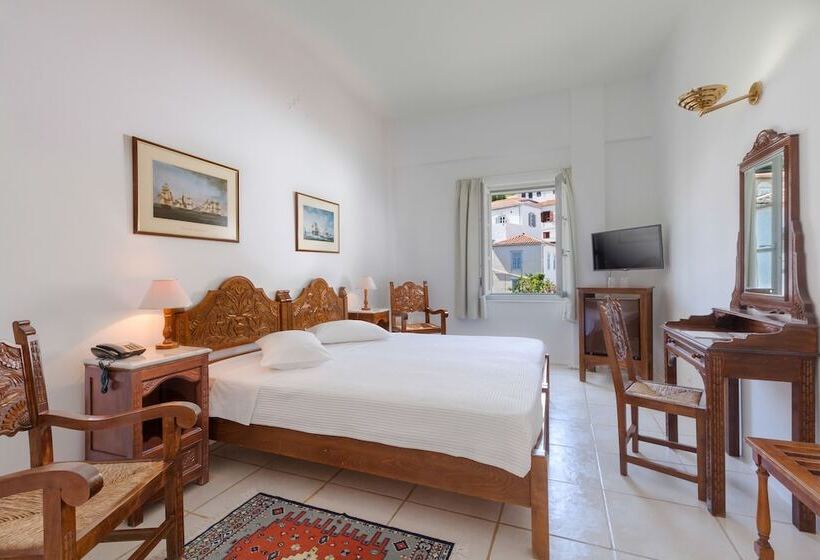 اتاق استاندارد سه نفره, Hydroussa Hotel Hydra