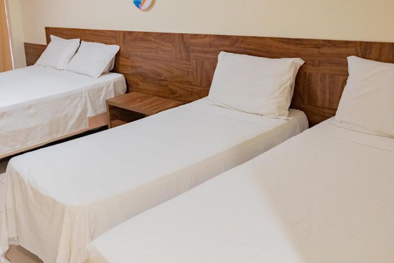 Четырехместный Номер Стандарт, D8 Hotel Express