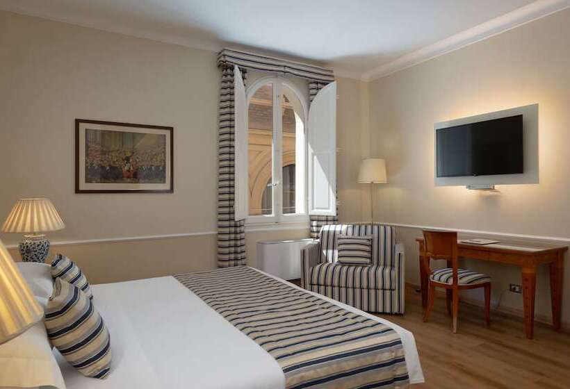 استودیوی استاندارد, Albergo Reggio