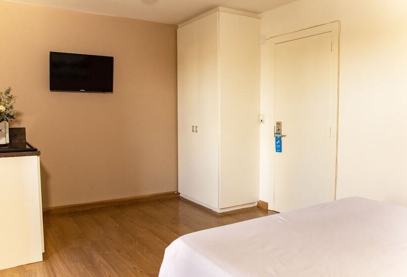Quarto Executivo, Bristol Upper Curitiba Alto Da Xv