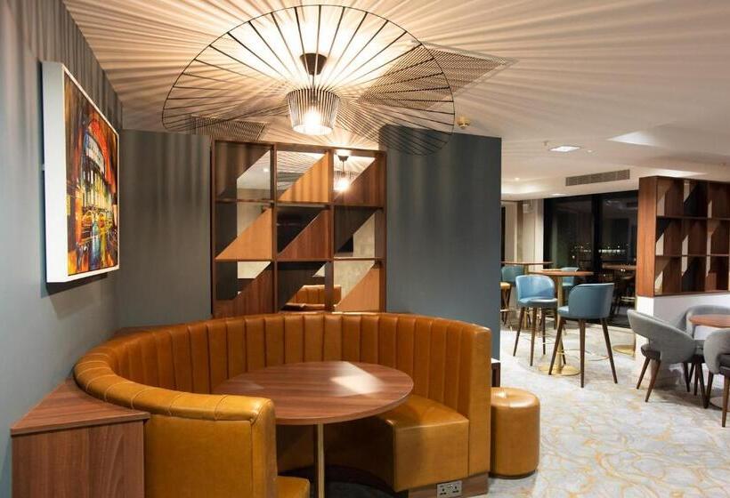 Номер Клуб, Crowne Plaza Manchester City Centre, An Ihg