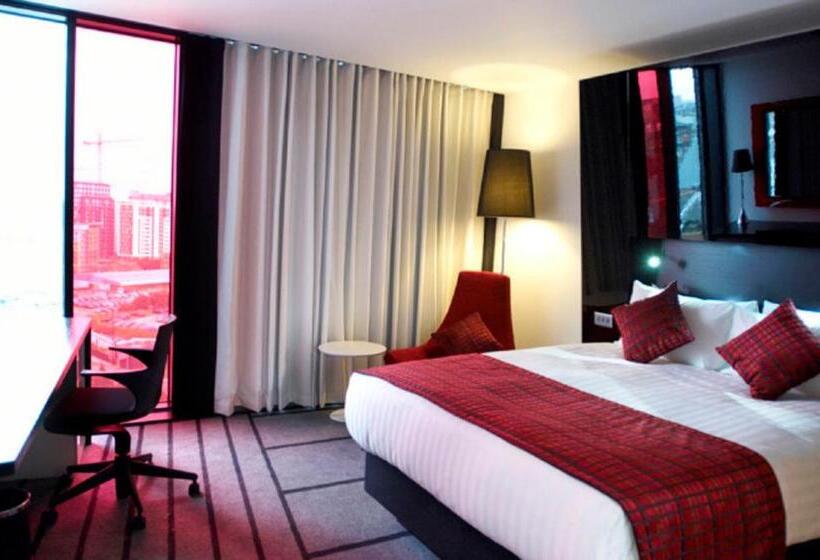 Номер Стандарт, Crowne Plaza Manchester City Centre, An Ihg