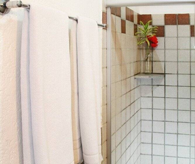 Cameră Cvadruplă Standard, Estalagem Porto Seguro