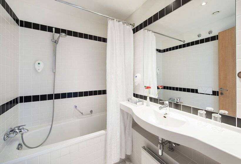 اتاق استاندارد یک نفره, Premier Inn München City Ost