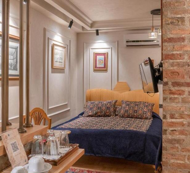 سوییت دوبلکس, Niles Istanbul