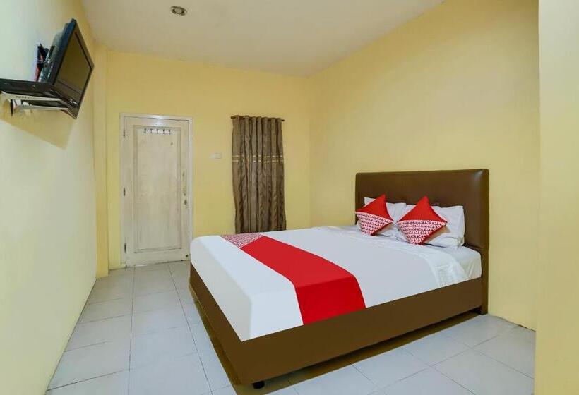 Номер Deluxe, Reddoorz Syariah Near Citimall Prabumulih