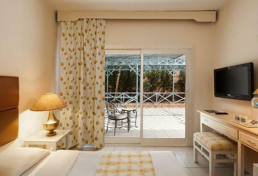 اتاق استاندارد با چشم‌انداز باغ, Giftun Azur Resort