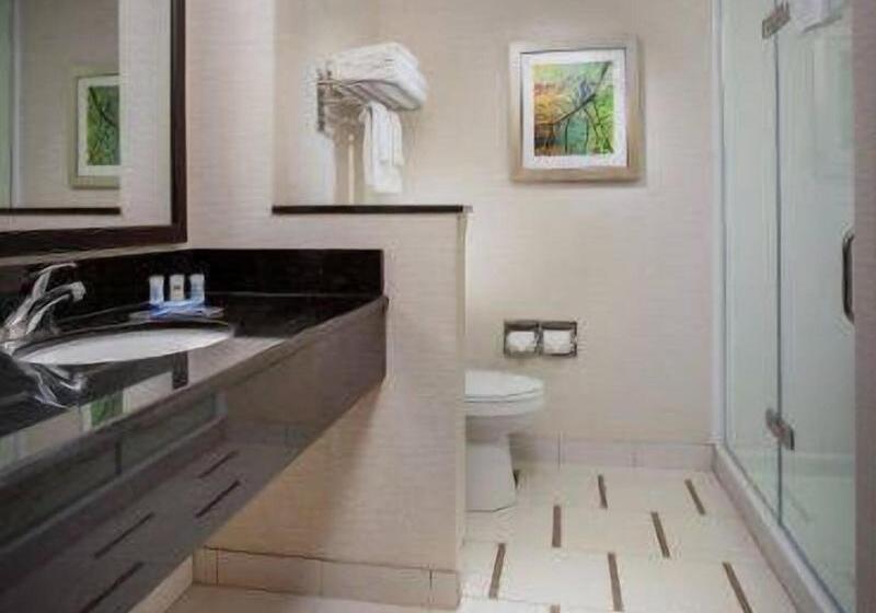 Люкс Кровать Кинг, Fairfield Inn & Suites By Marriott Batesville