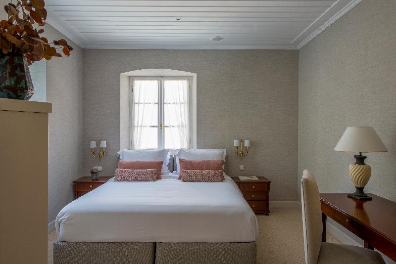 Полулюкс, Kefalari Suites