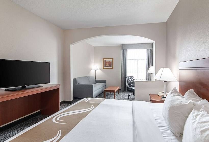 スイート, Quality Suites