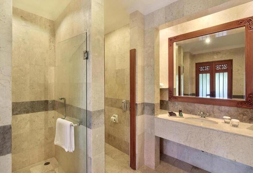 سوییت لوکس, The Grand Bali Nusa Dua
