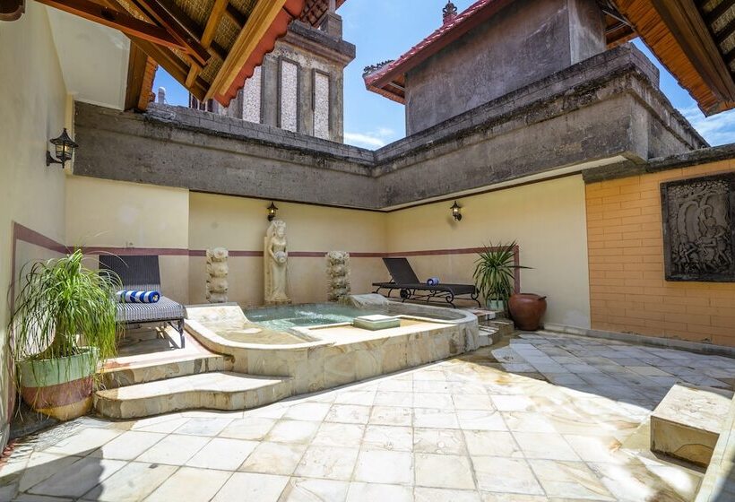 سوئیت پریمیوم, The Grand Bali Nusa Dua