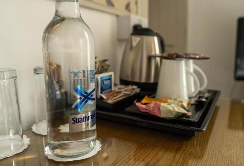 Номер Economy, Western Isles Hotel