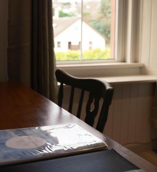 Номер Economy, Western Isles Hotel