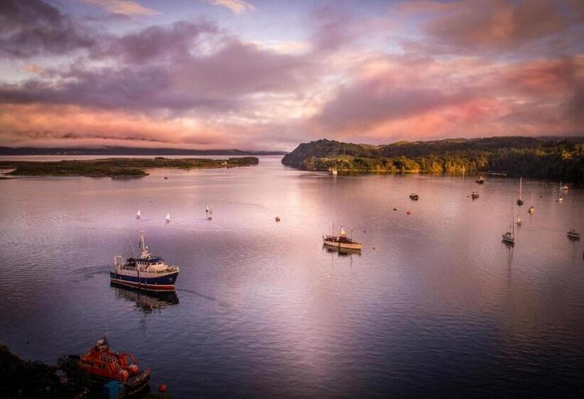 Номер Superior Вид на Море, Western Isles Hotel