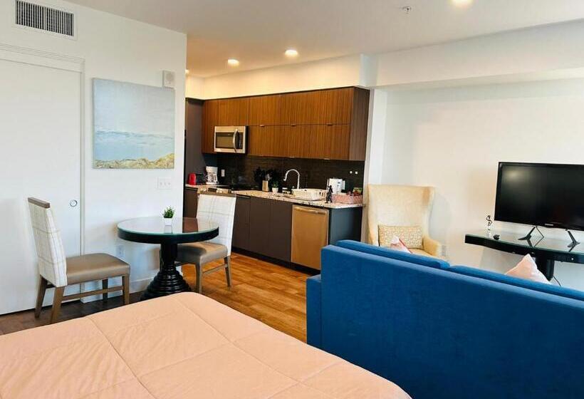Студия Стандарт, Stayspro   Gorgeous Hollywood Living Los Angeles