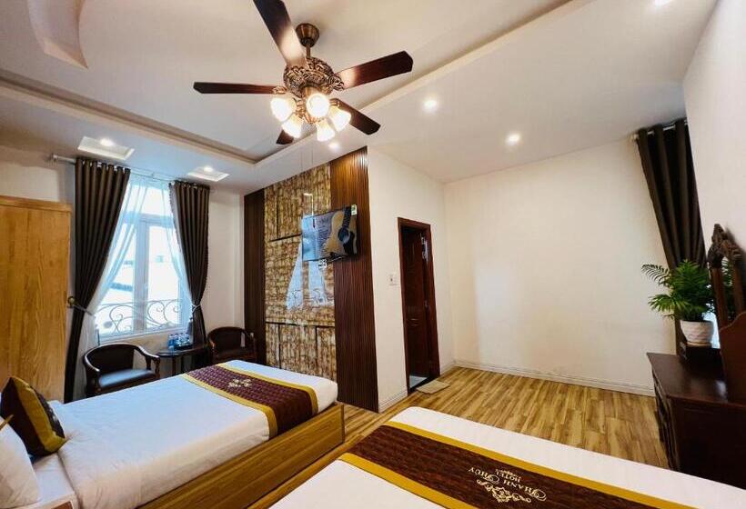 Habitación Cuádruple Estándar, Thanh Thủy