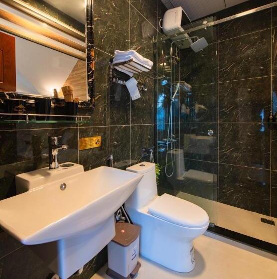 Habitación Cuádruple Estándar, Thanh Thủy