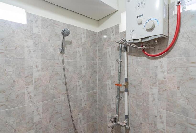 Номер Стандарт, The Lima Guest House Syariah Mitra Reddoorz