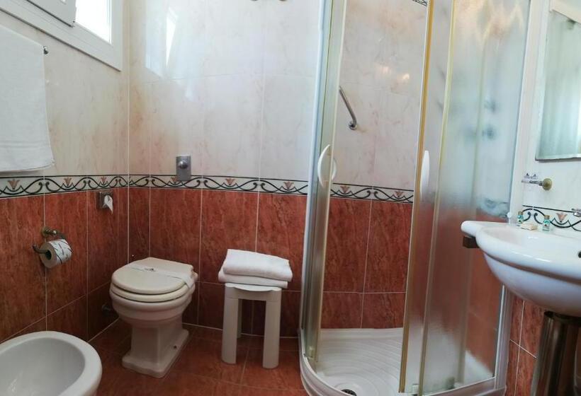 Triple Room Sea View, Caravelle&minicaravelle