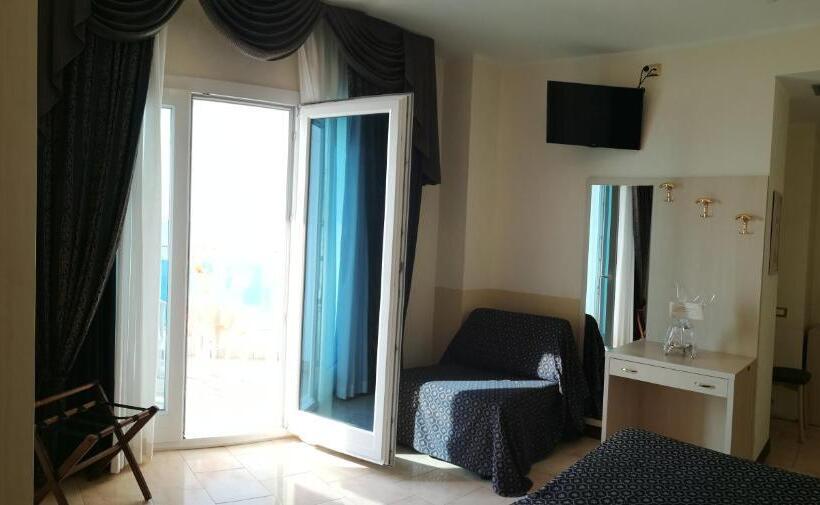 Triple Room Sea View, Caravelle&minicaravelle