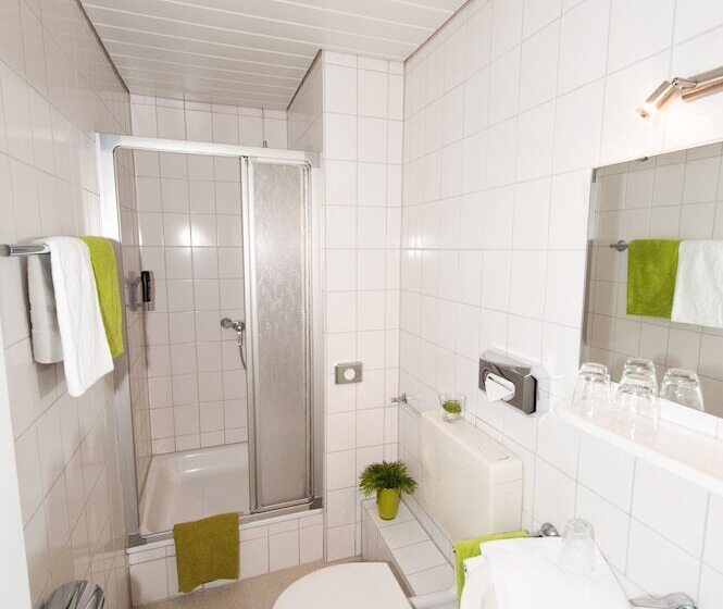 اتاق استاندارد, Komfort Hotel Wiesbaden