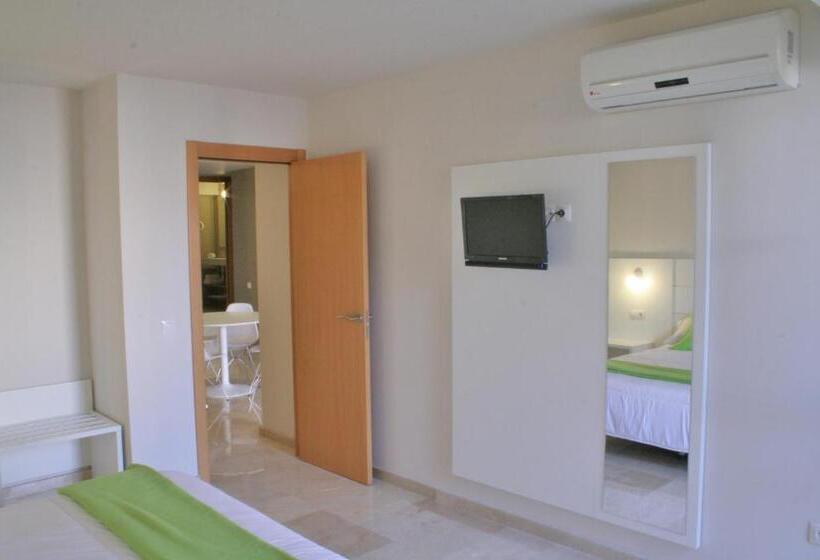 اتاق خانوادگی, L  Escala Resort