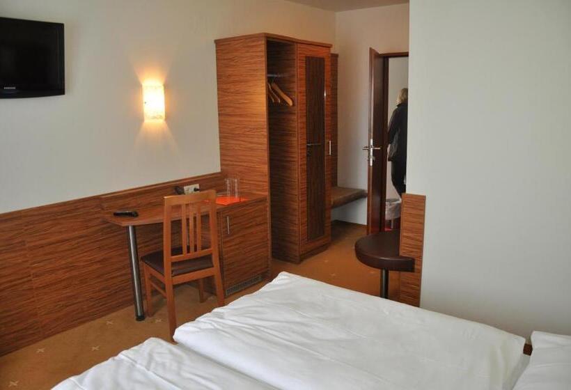 Номер Стандарт, Gasthof Zur Linde