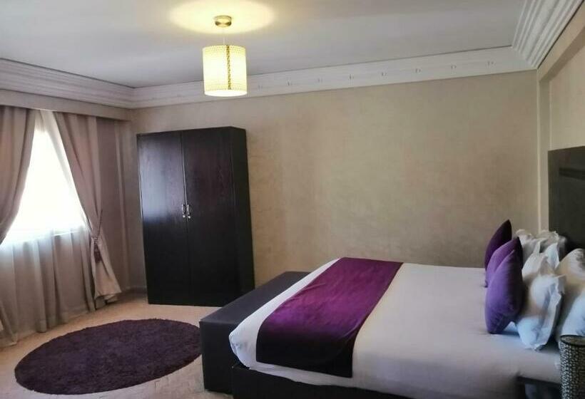 سوییت لوکس, Dellarosa Boutique Hotel And Spa