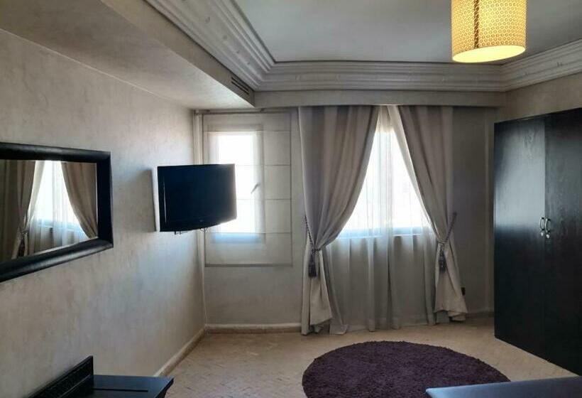 سوییت لوکس, Dellarosa Boutique Hotel And Spa