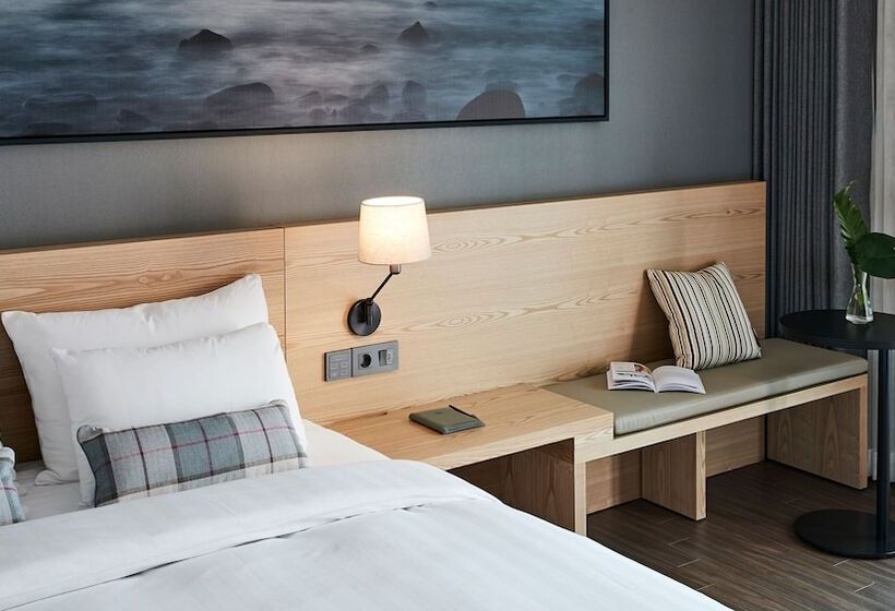 Семейный Номер, The Suites Hotel Jeju