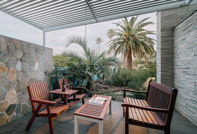 חדר משפחתי, The Suites Hotel Jeju