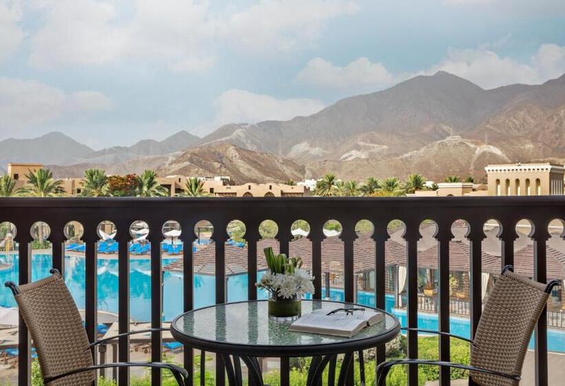 Полулюкс Кровать Квин, Miramar Al Aqah Beach Resort