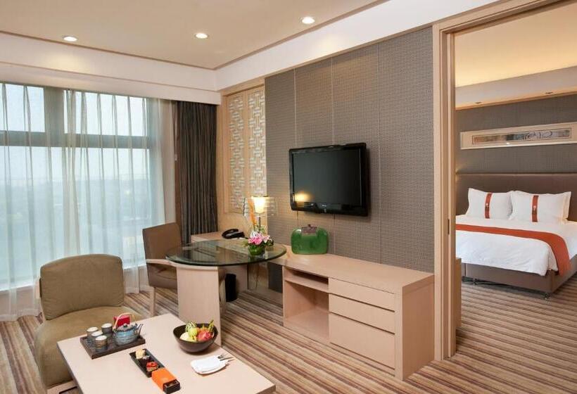 سوییت اجرایی, Qingdao Parkview Holiday