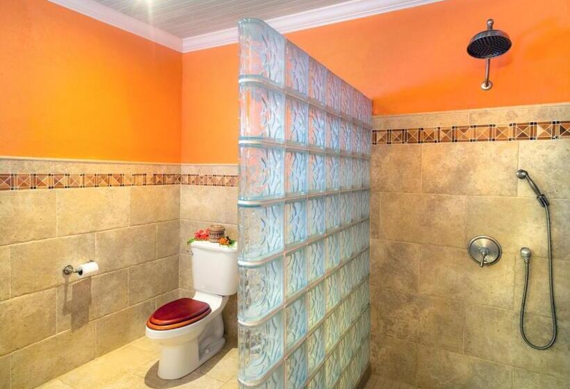 اتاق لوکس, Rosalie Bay Eco Resort & Spa