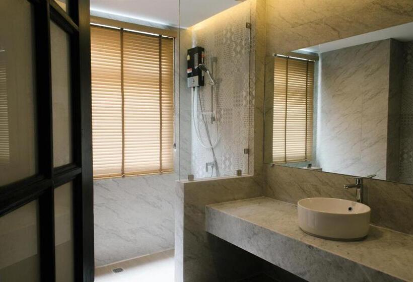 Номер Стандарт с Балконом, Vayna Boutique Koh Chang